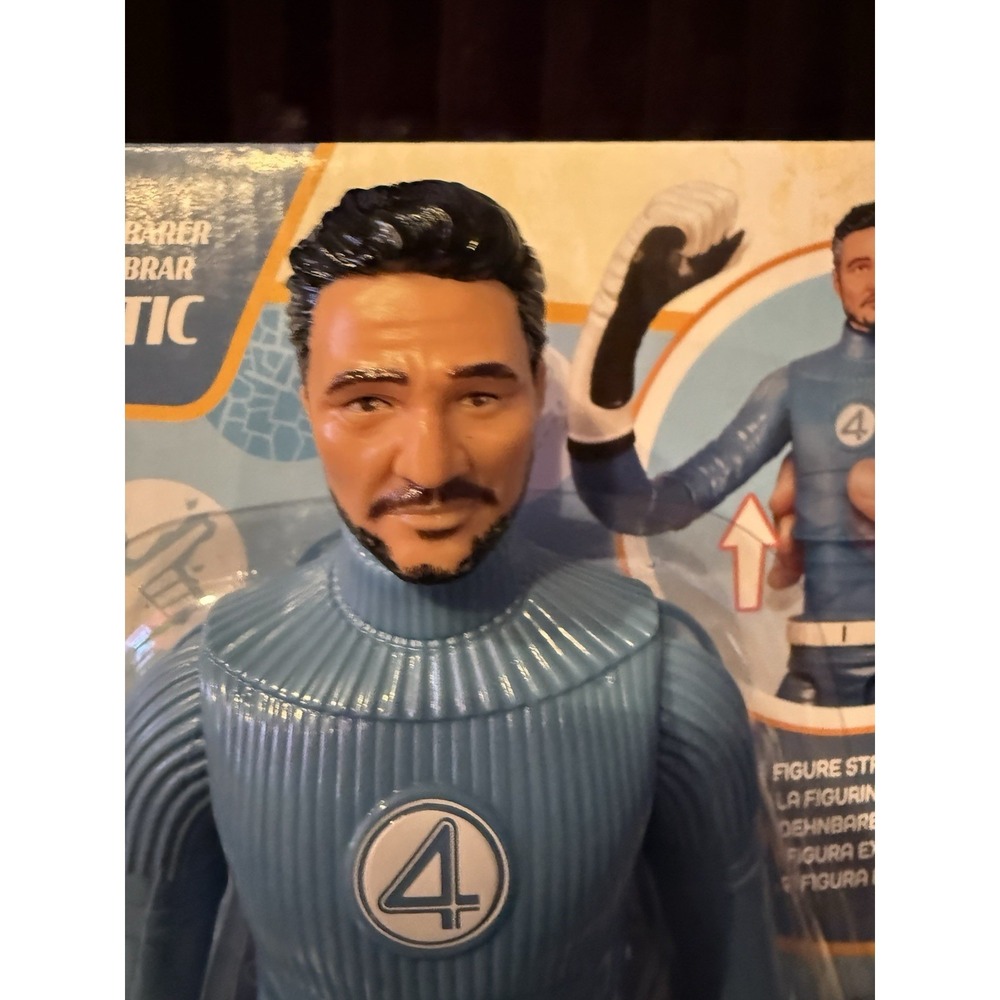 Marvel Studios Fantastic 4 First Steps Titan Hero Series MR FANTASTIC 10" Figure - Picture 4 of 5
